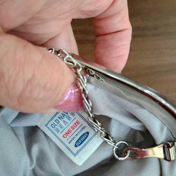 Old Navy Silver Sequin Wristlet - Picture 6 of 6
